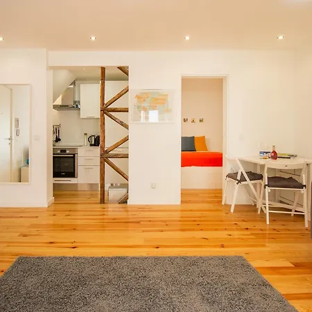 Bica Historical Tram Lissabon